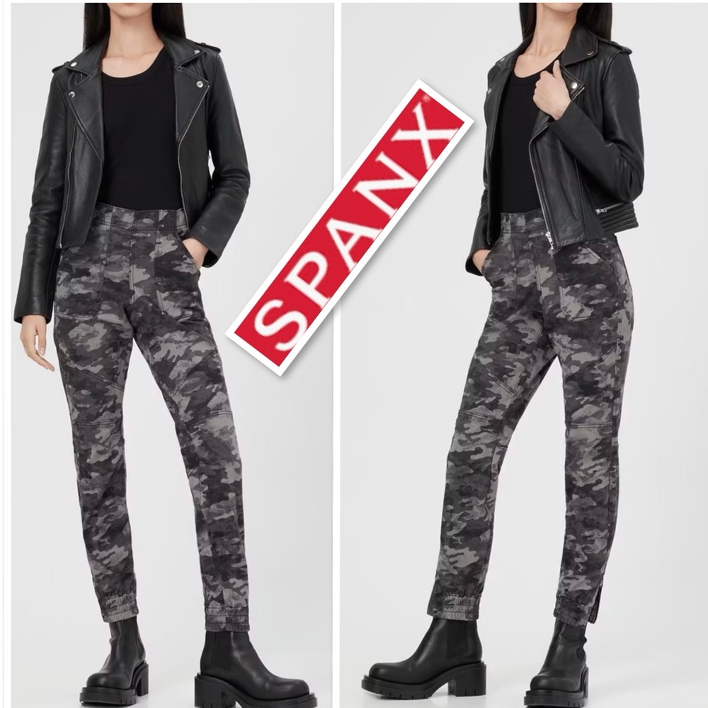 SPANX Stretch Twill Cargo Jogger Pants in Blackwash Camo Size XL/XG/TX